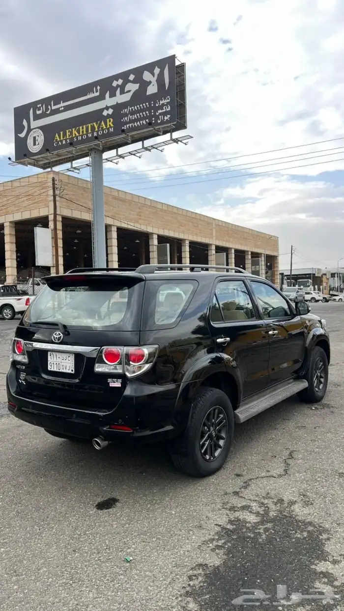 تويوتا فورتشنر 2015 فل كامل 6 سلندر قير عادي 9