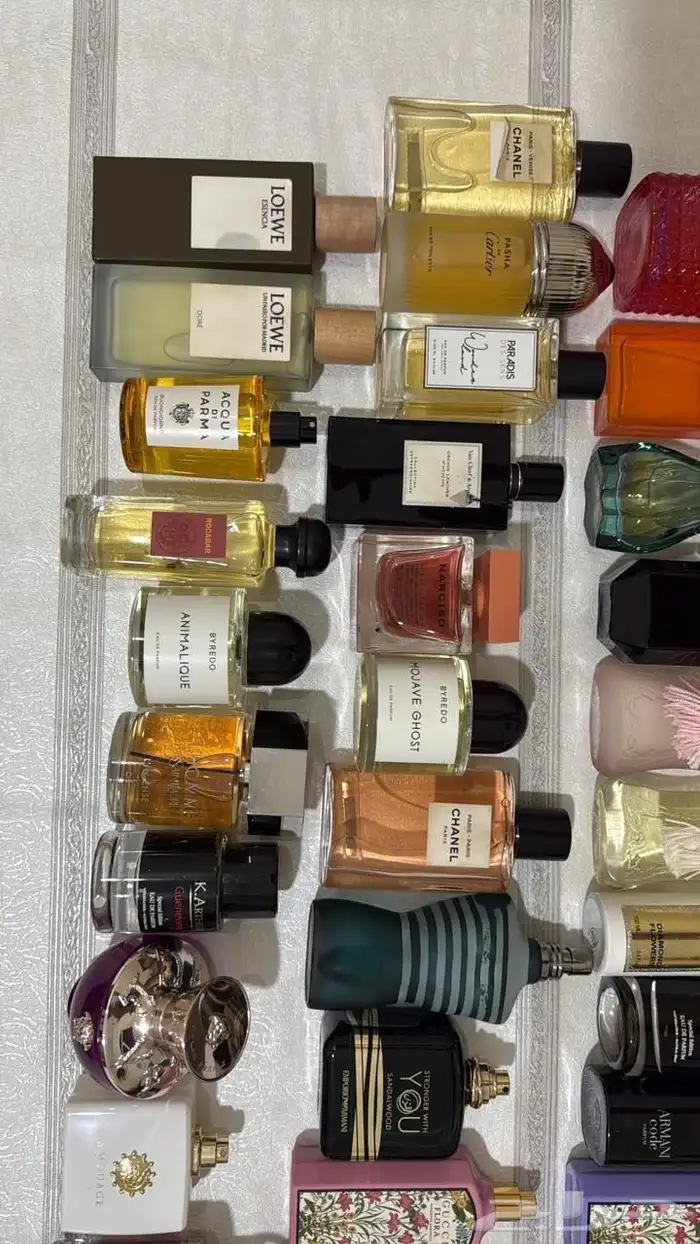 عطور ماركات اصليه بدون كراتين استوكات جديده بربع القيمه 7