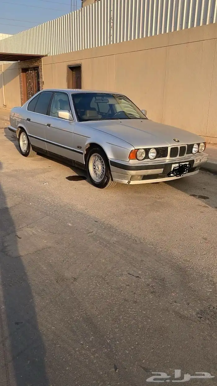 بي إم دبليو 520 0