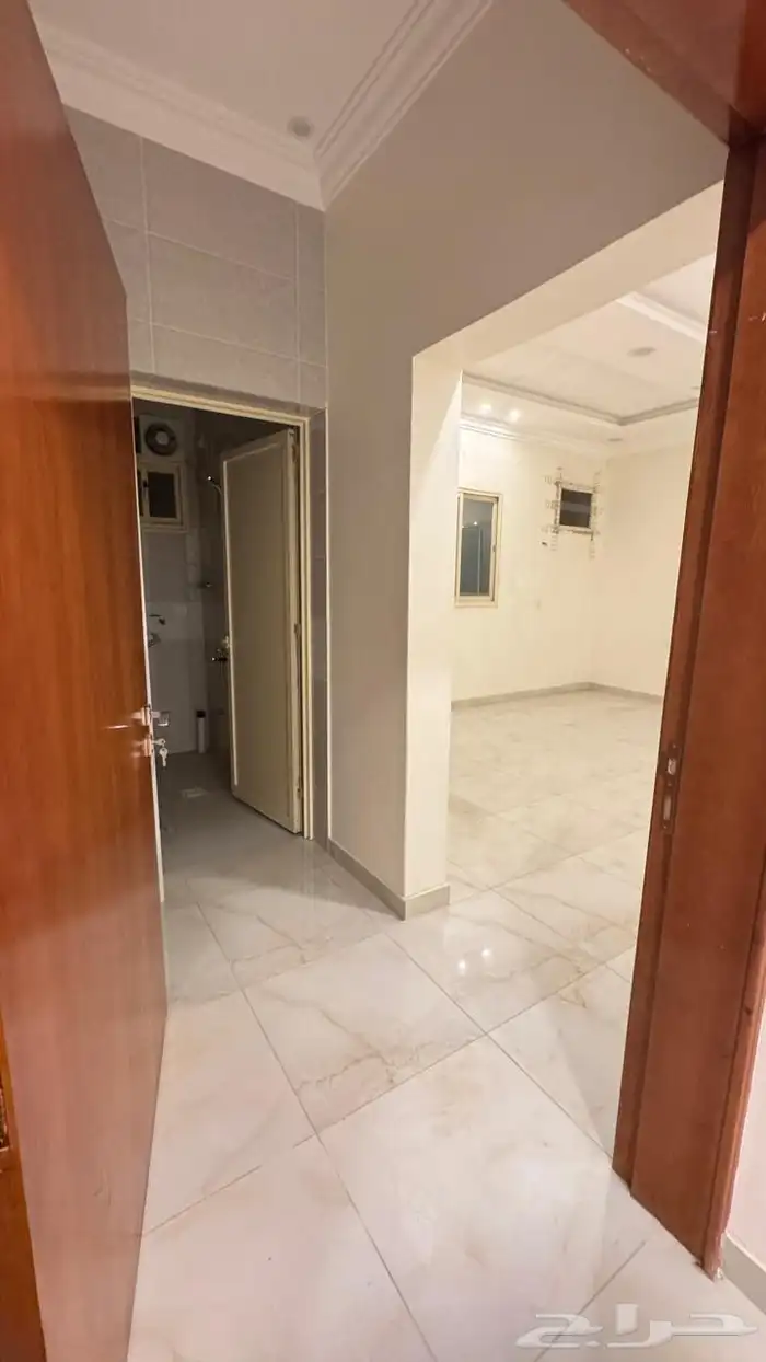 شقه ارضيه في خميس مشيط طريق التحليه مخطط الجامعيين 7