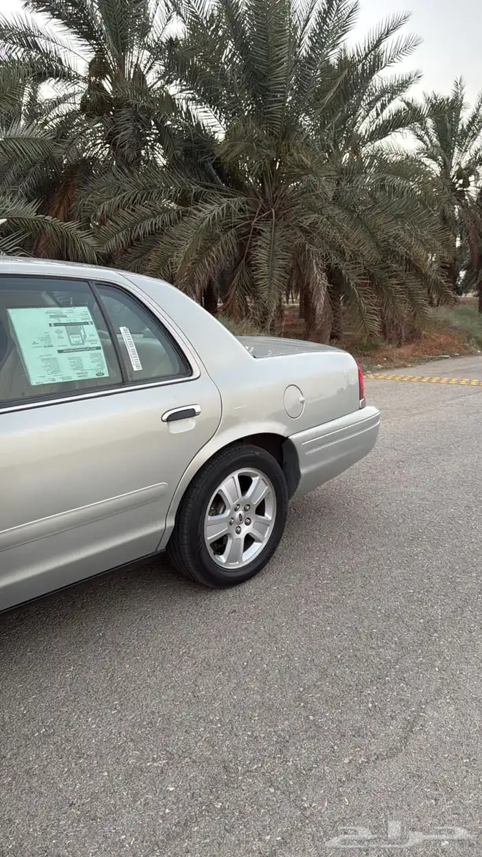 فورد كراون فكتوريا 2008 سمني 8