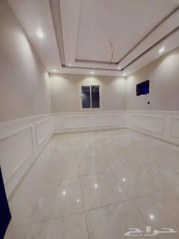 شقة 7 غرفة للإيجار 17