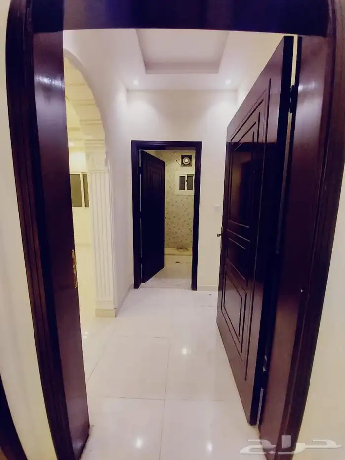 شقة 7 غرفة للإيجار 6