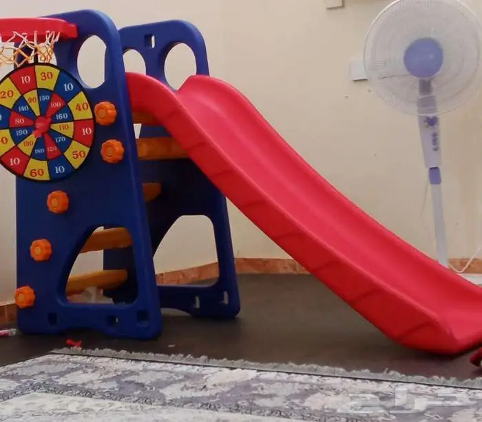 زحليقة اطفال شبه جديده 0