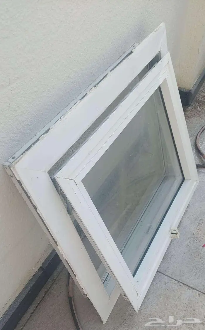 باب خشب تصميم تركي   باب خشب  شباك حمام المنيوم 6