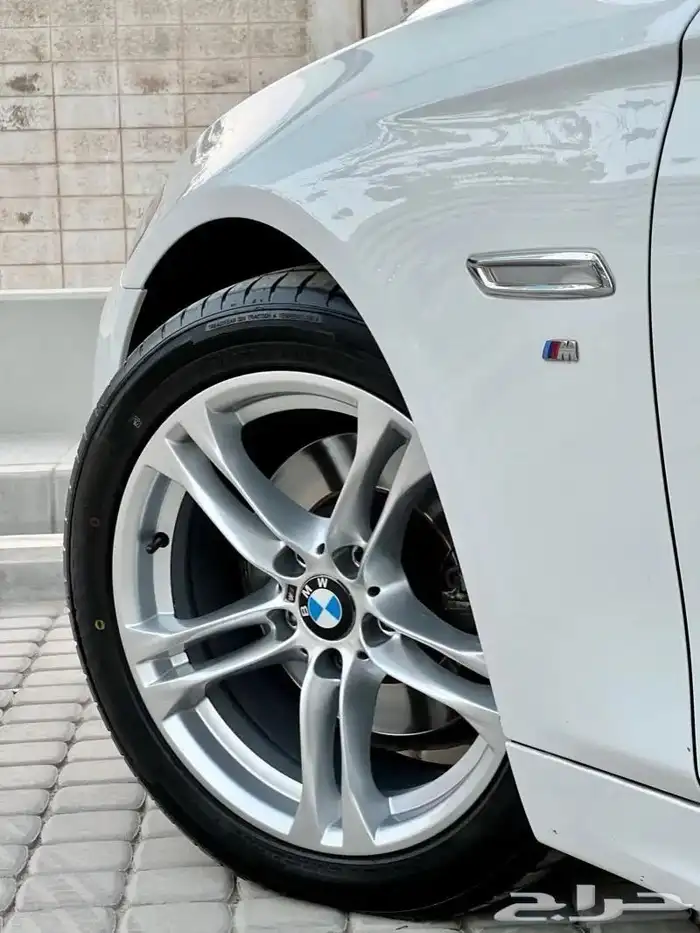 bmw 528 i 2014 kit M 23