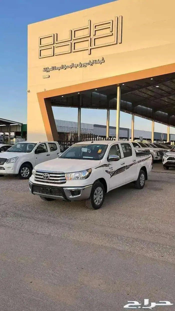 عرض اليوم تويوتا هايلوكس غمارتين GL ديزل بدون دبل كاش 90676 0