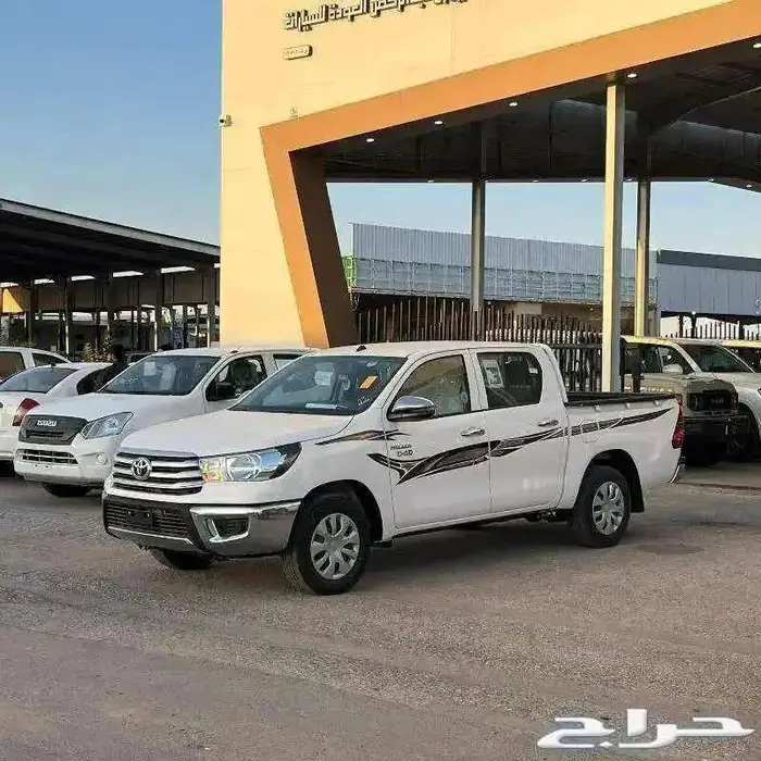 عرض اليوم تويوتا هايلوكس غمارتين GL ديزل بدون دبل كاش 90676 2