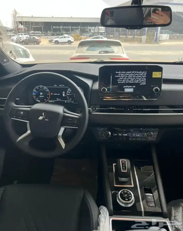 ميتسوبيشي اوتلاندر 2025 بلاك ايدشن فل كامل 6