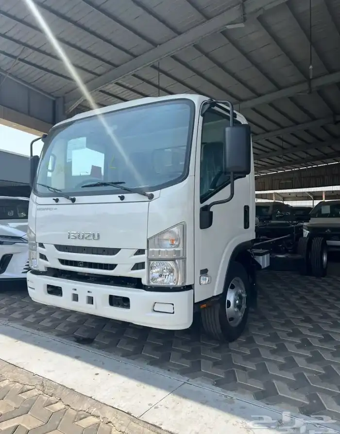 ايسوزو دينا 2025 ياباني 5 طن و 6 طن 2