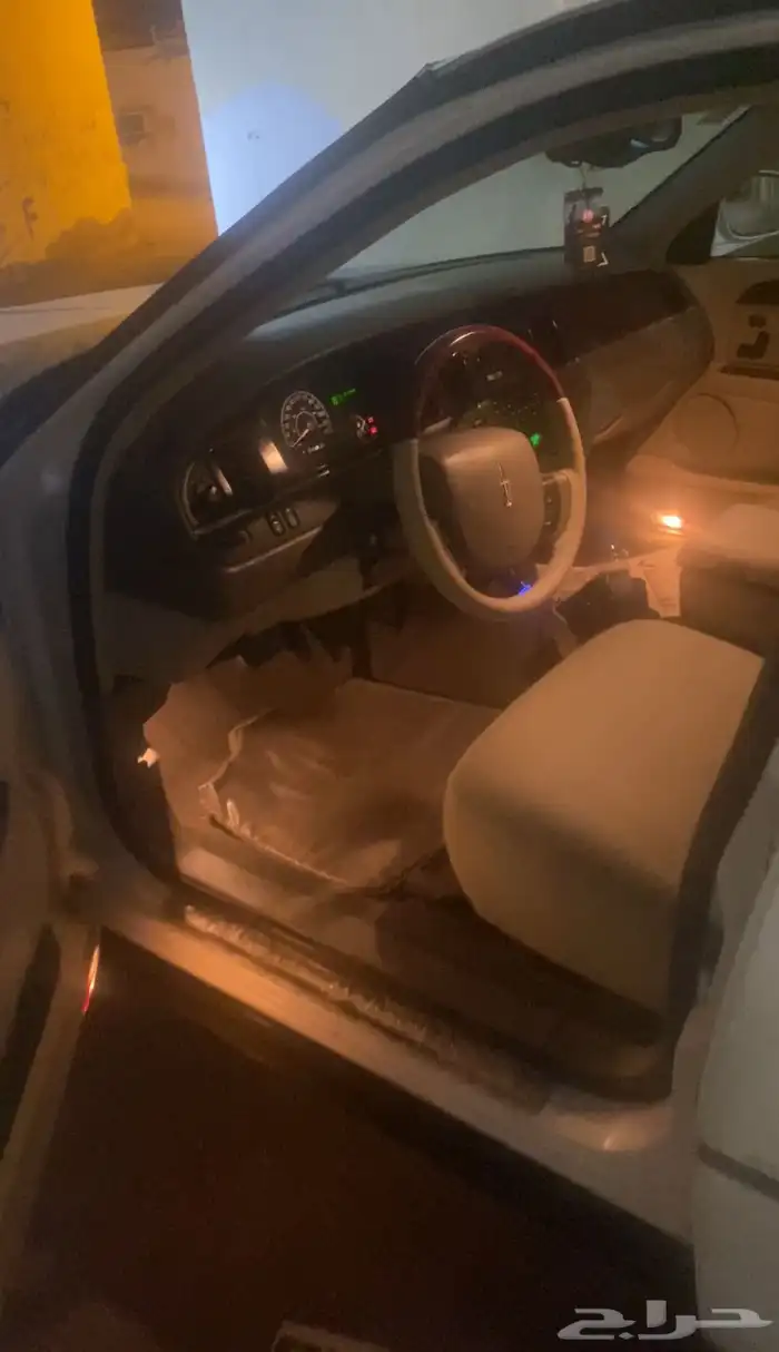 لينكون تاون كار سيجنتشر 6