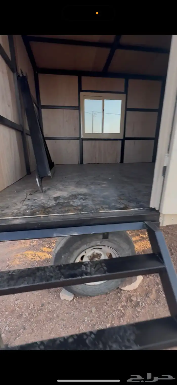 كرفان غرفه ومستودع ومصلخ 6 في 3 شخص جدا طيب 4