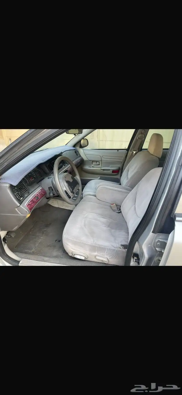 فورد فكتوريا 2002 2