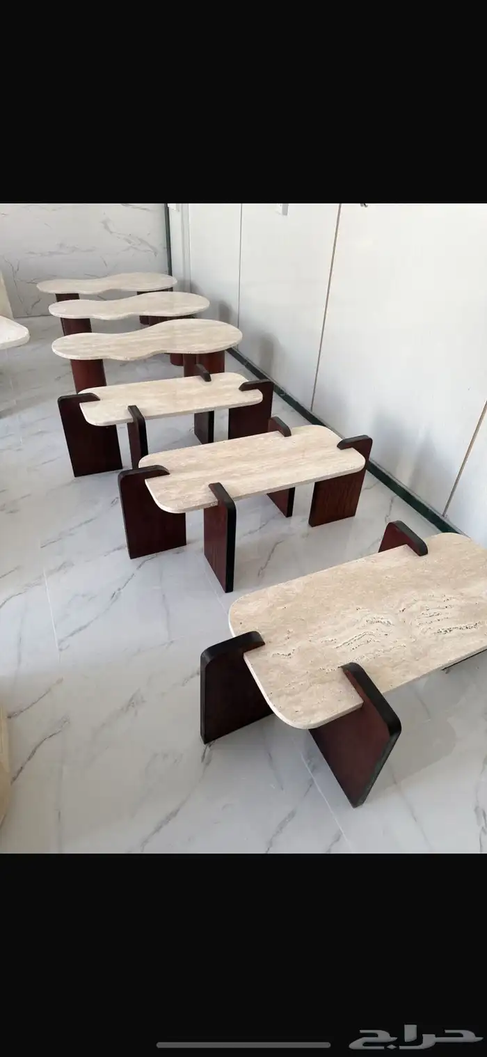 طاولات رخام ترافنتينو للبيع 0