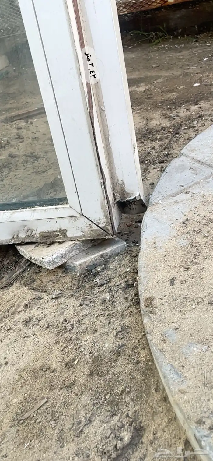 واجهه خياط وتنفع لاي محل الواجهه شبه جديده 4