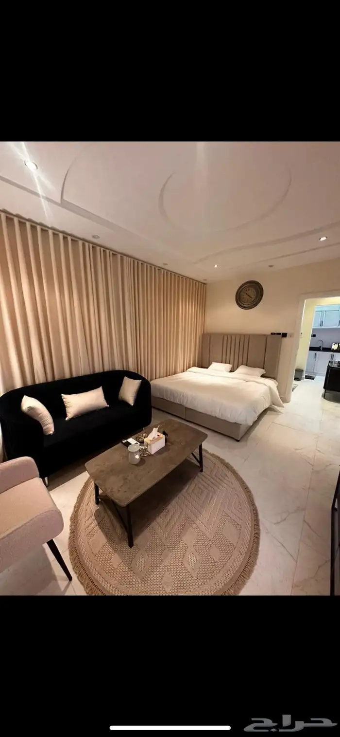 للبيع اثاث شقه بالكامل والبيع سمح 0