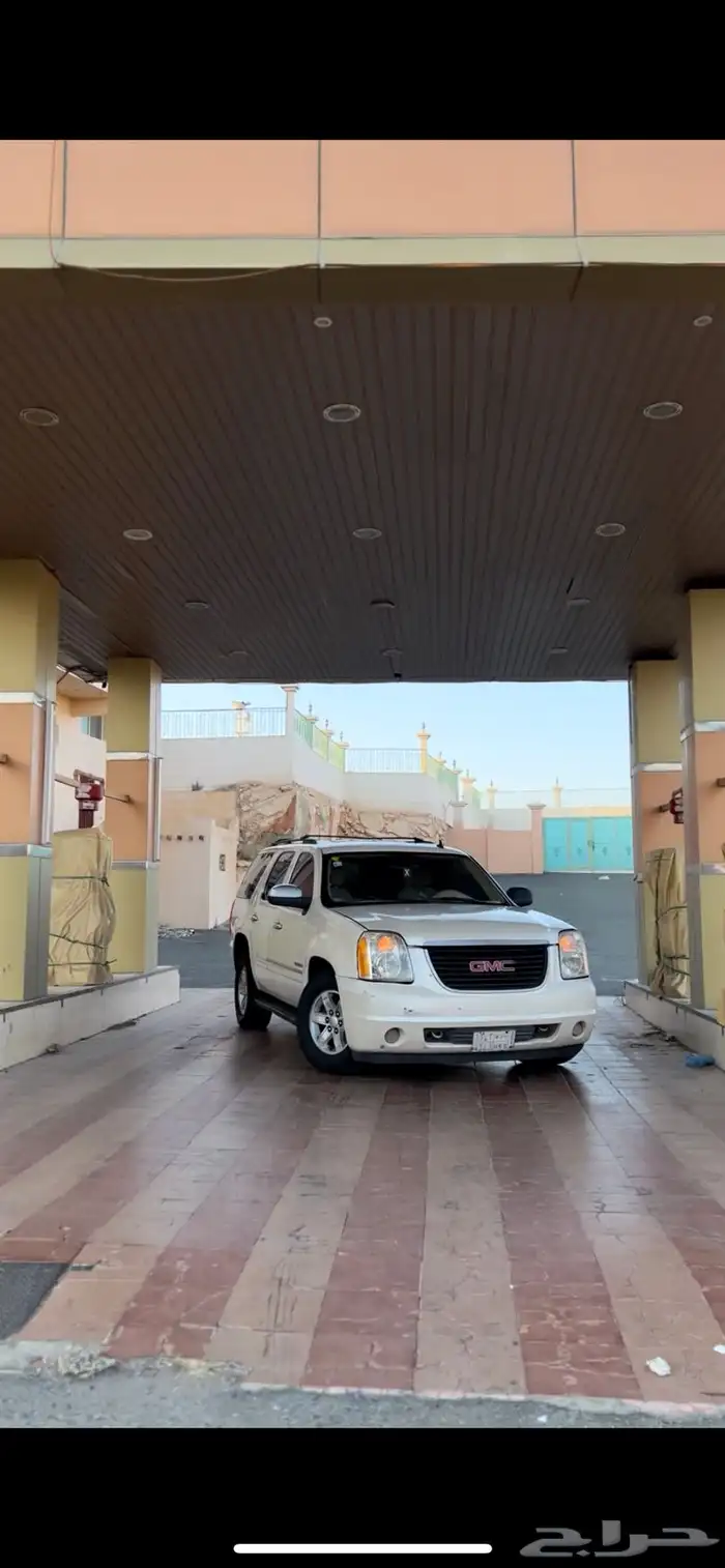 جمس يوكن2009 قصير اقبل بدل بسيارات سيدان 1