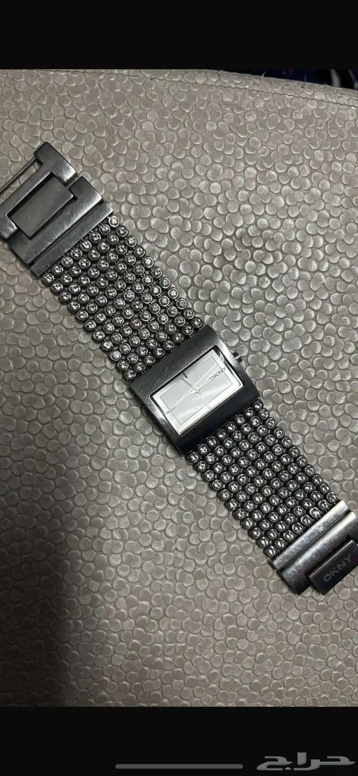 ساعه Dnky اصليه 0