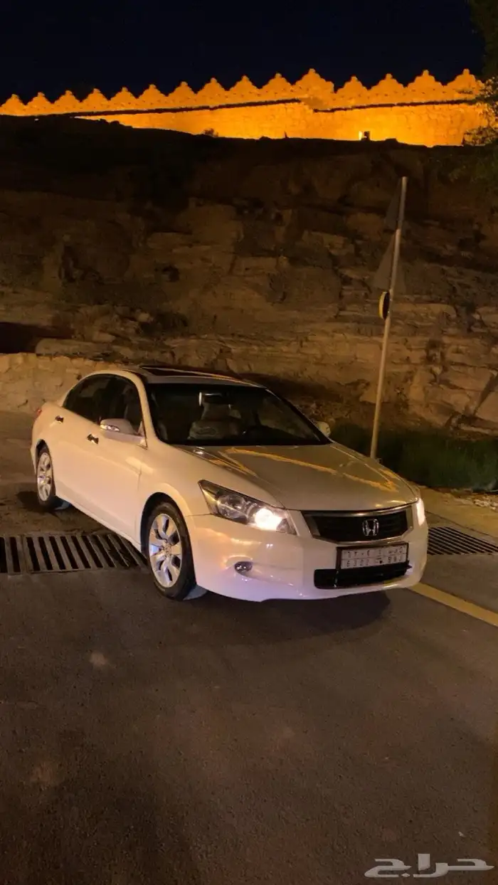 هوندا اكورد للبيع 4