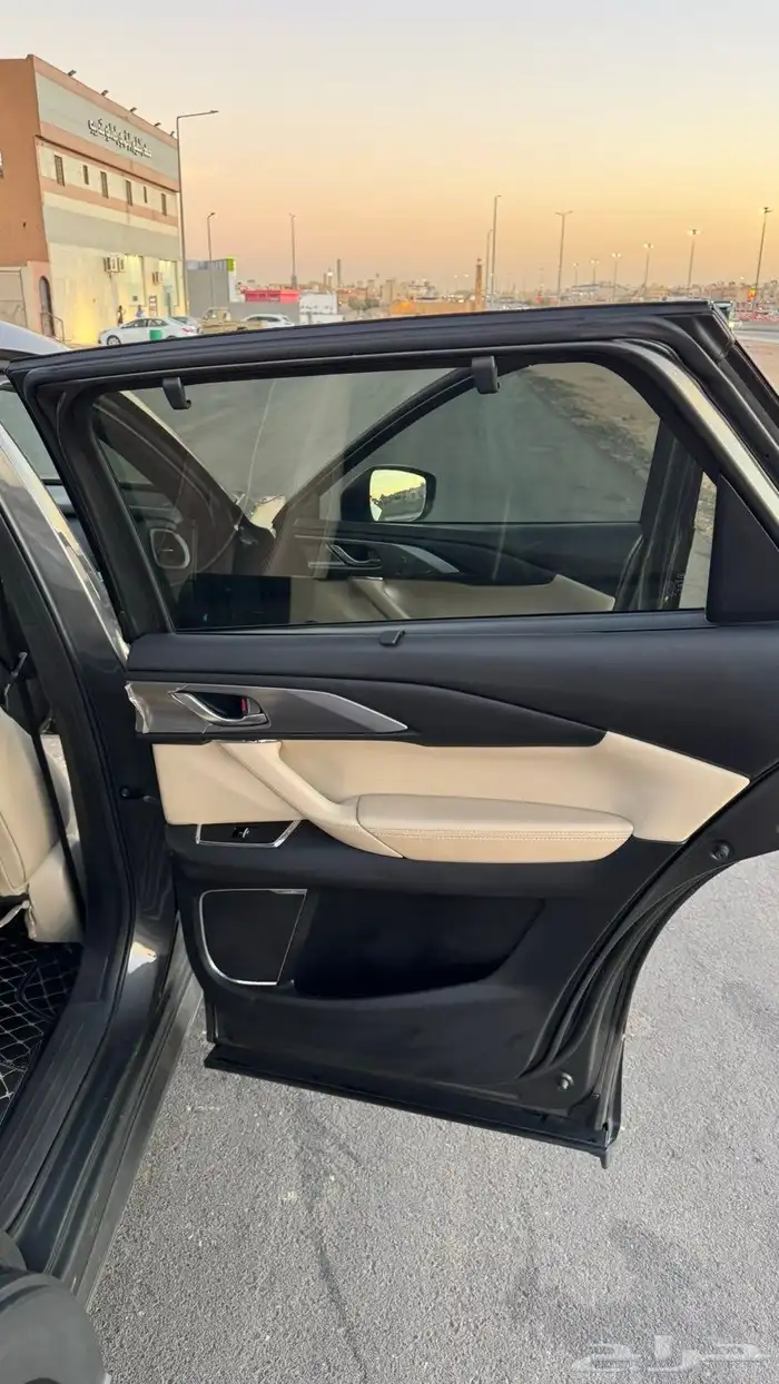 مازدا CX9 فل كامل 29