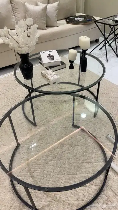 طاولة تلفزيون مع عربه ومدخل طاولتين وطاوله مع 2 طاولات خدمه index