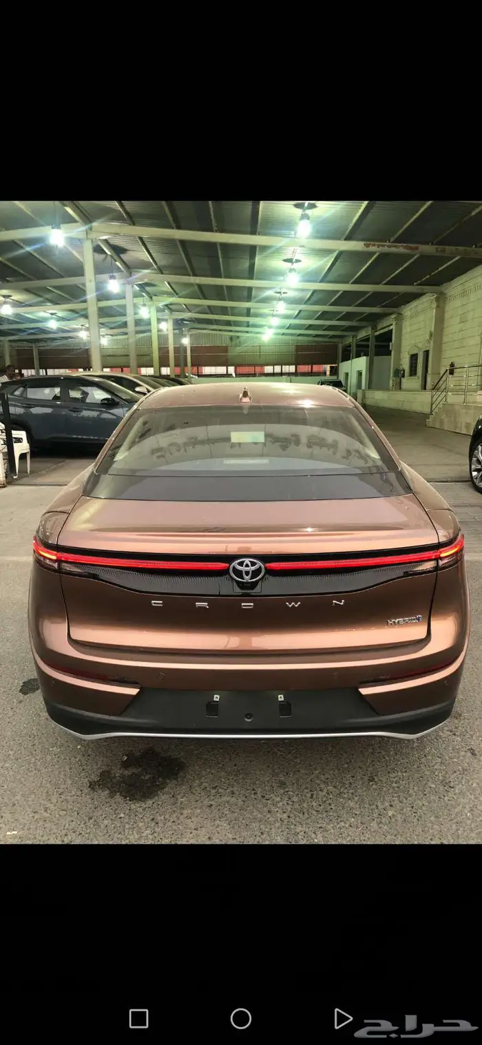 تويوتا كروان بريميوم 2023 برونزي ب 139 ألف ريال 9
