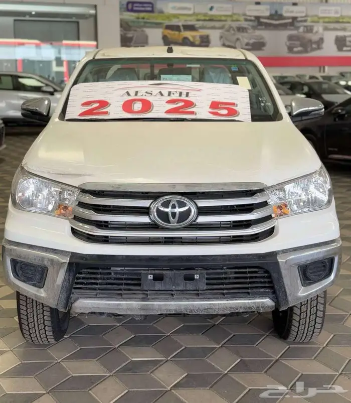 تويوتا هايلوكس غمارتين ديزل دبل 2025 0