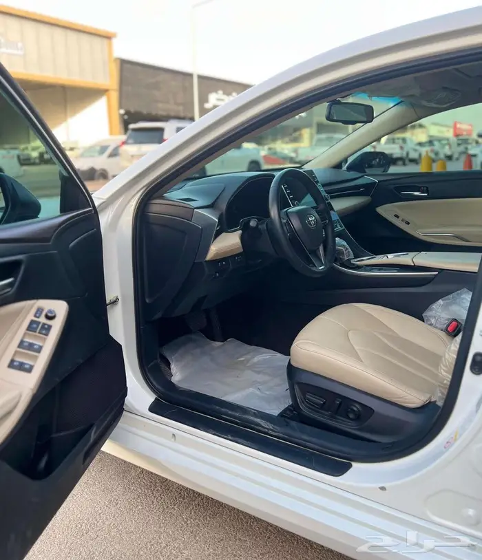 تويوتا افالون تورنق موديل 2022-معرض خلف للسيارات 10