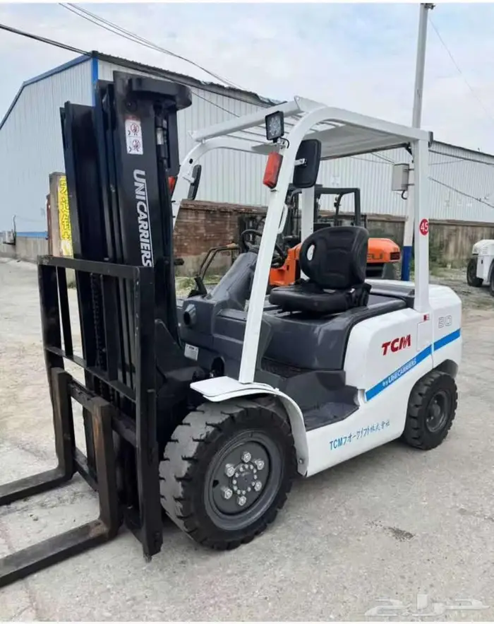 رافعه شوكيه فركلفت للتأجير 1