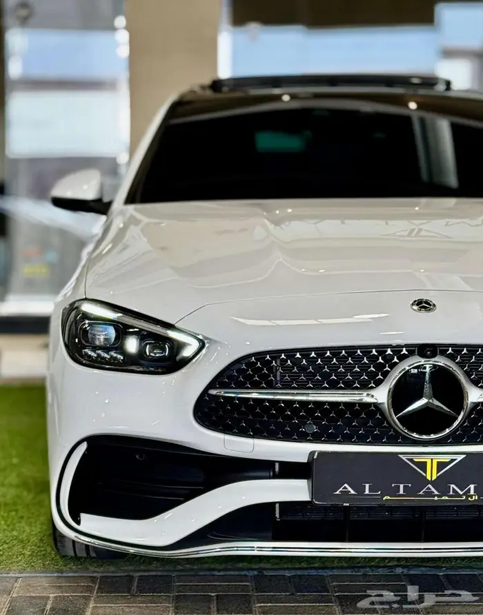 مرسيدس C300 AMG - 4MATIC موديل 2023 كاش او تمويل 9