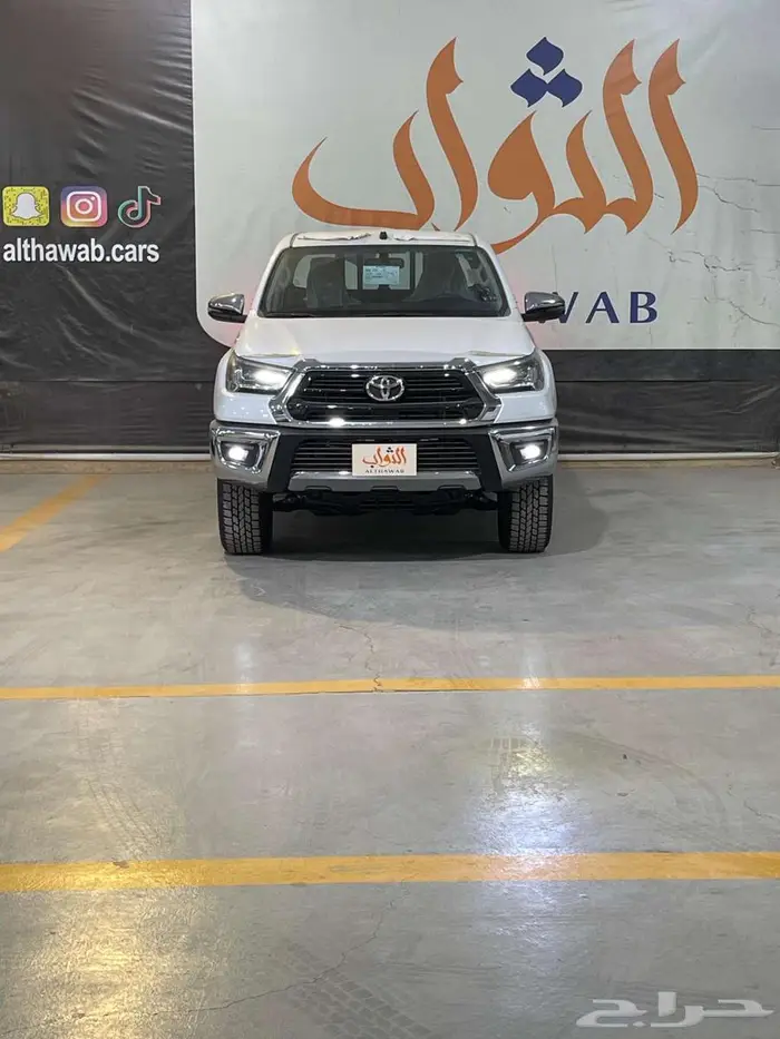 هايلكس غمارتين فل كامل بنزين GLX 2025 متوفر لدي الثواب 1