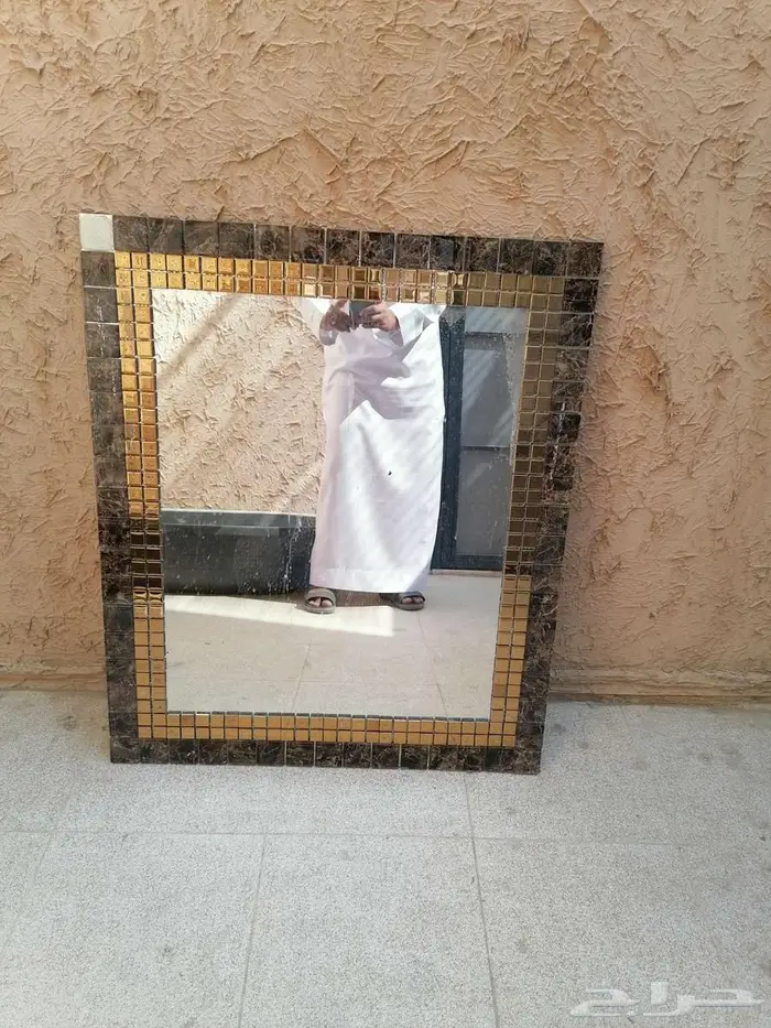 سرير حديد مفكوك فقط مرايه زجاج 3