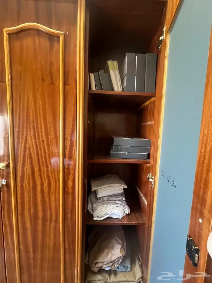 دواليب خشب قديم ماقنو نادر جدا للبيع 0