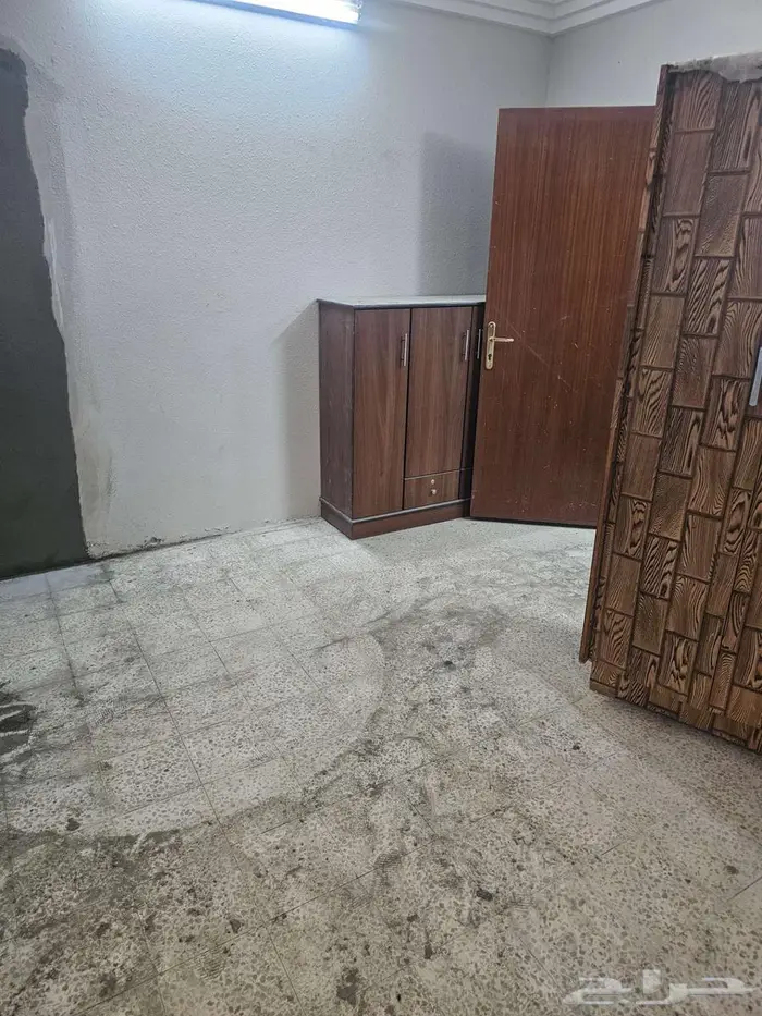 اثاث مستعمل واجهزة ومكيفات مستعملة للبيع 5