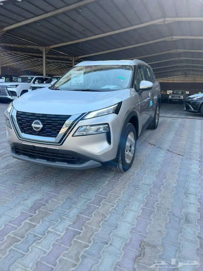 نيسان اكس تريل 5 راكب ستاندر دبل 2025 3