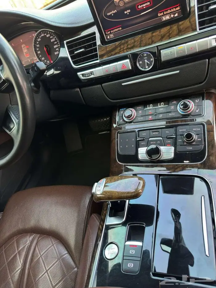 Audi A8 2012 V8 4.2 29