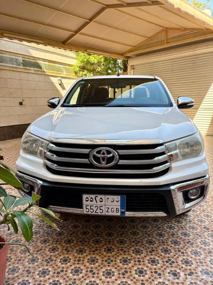 للبيع هايلكس ماشي قليل اتوماتيك 2017 9