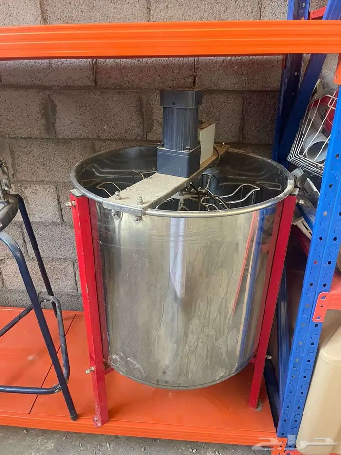 للايجار معدات زراعية 1