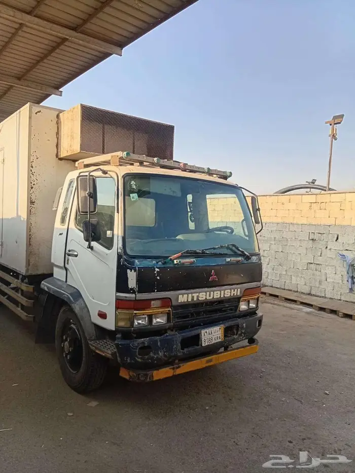 دينا لوري متسوبيشي للبيع 3