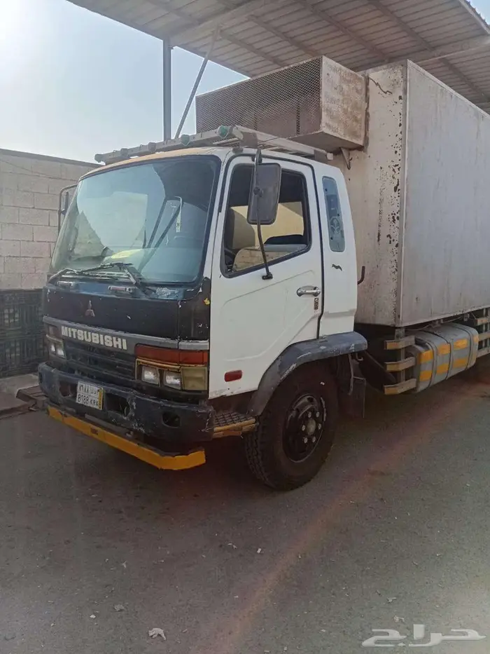 دينا لوري متسوبيشي للبيع 0