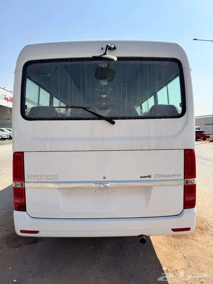 باص 26 راكب هيونداي كوانتي ديزل - انتاج 2025 11