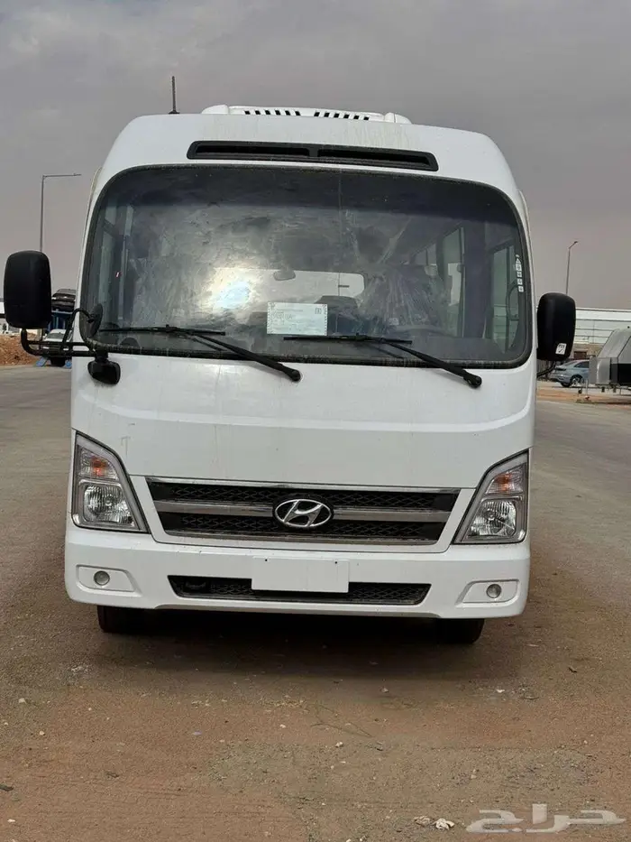 باص 26 راكب هيونداي كوانتي ديزل - انتاج 2025 2