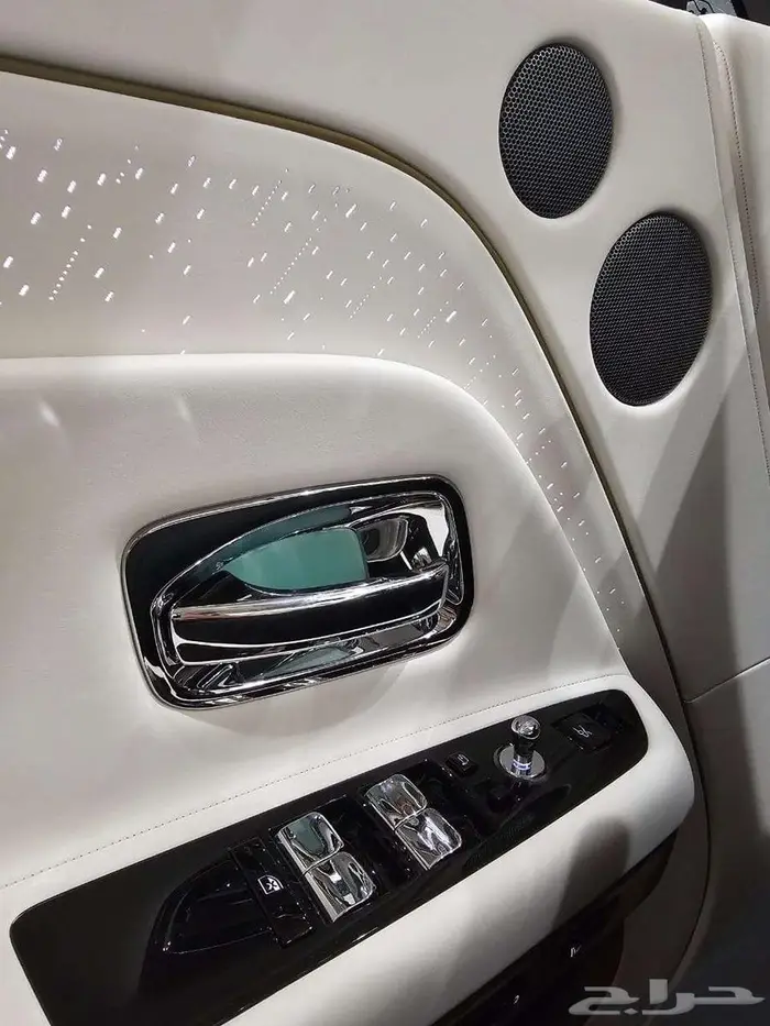 رولز رويس اسبيكتر 2024 8