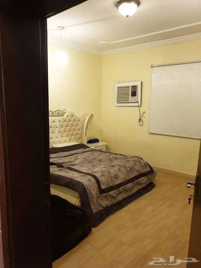 فرصة عقارية شقة للبيع بطحاء قريش 5غرف بسعر 400 الف 0