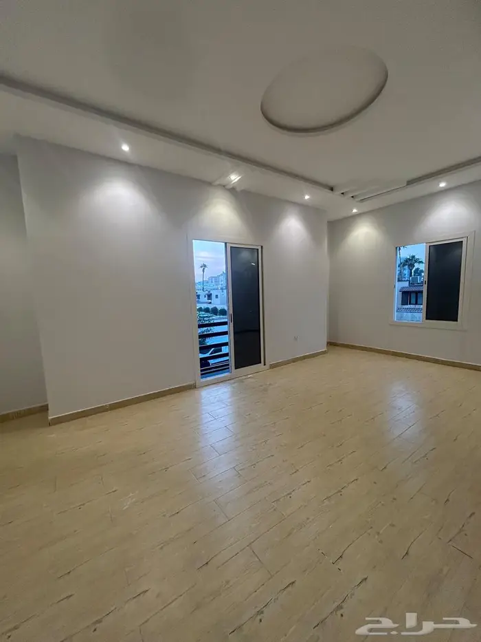 شقق فاخرة للإيجار حي السلامة 6