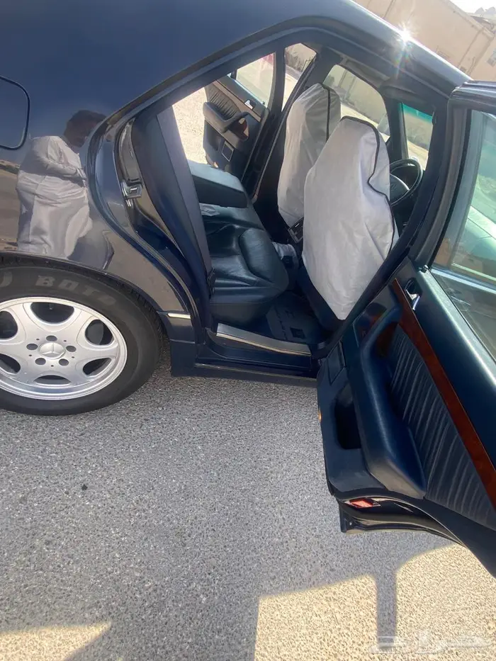 شبح مخزن 1995 10