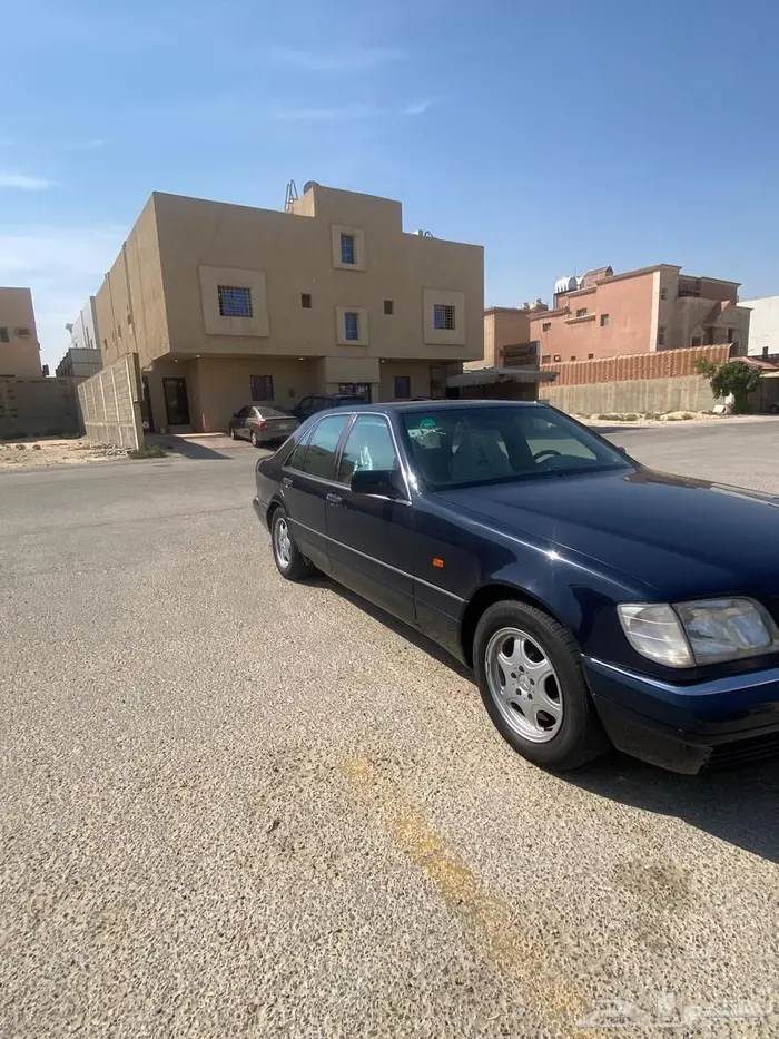 شبح مخزن 1995 11