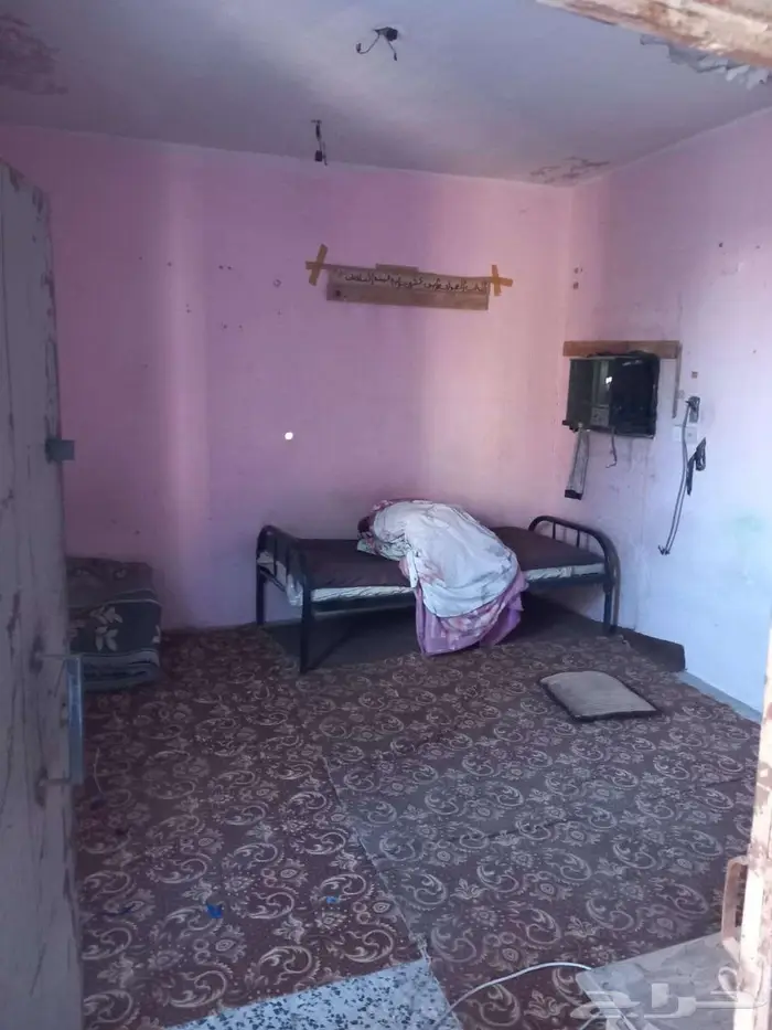 للبيع عمارة تجارية بمحافظة الرس طريق القرين 6