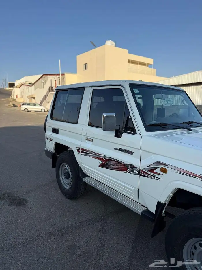 جيب ربع م 2022 فل كامل ابيض - سعودي 5