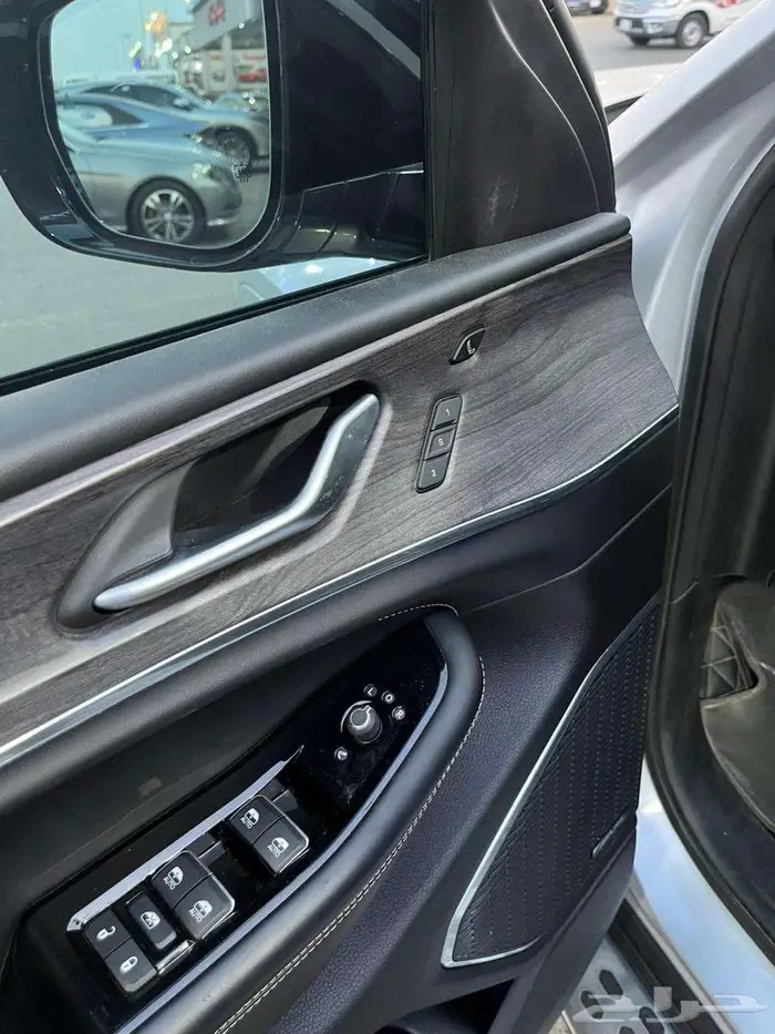 جيب جراند شيروكي 2023 فل كامل 14